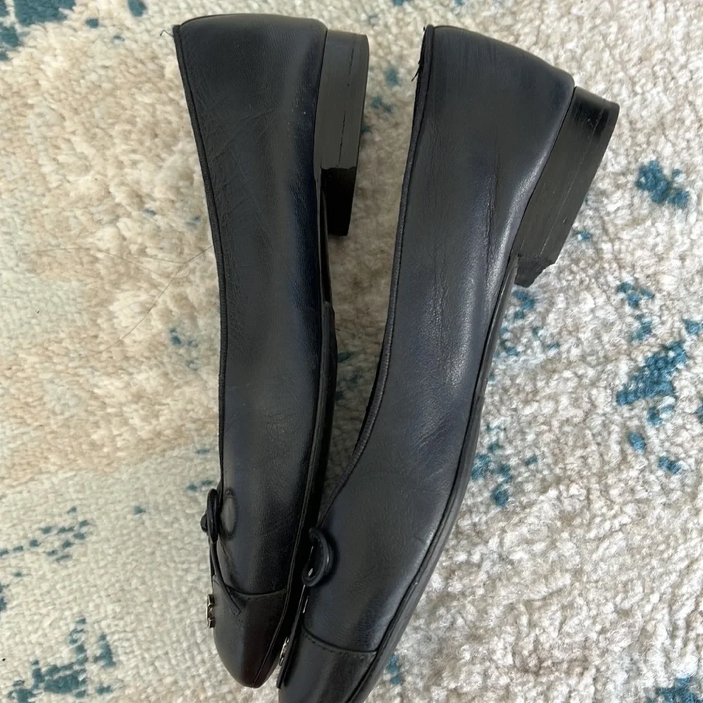 Chanel navy blue Interlocking CC logo leather ballet flats 35 - Picture 4 of 6